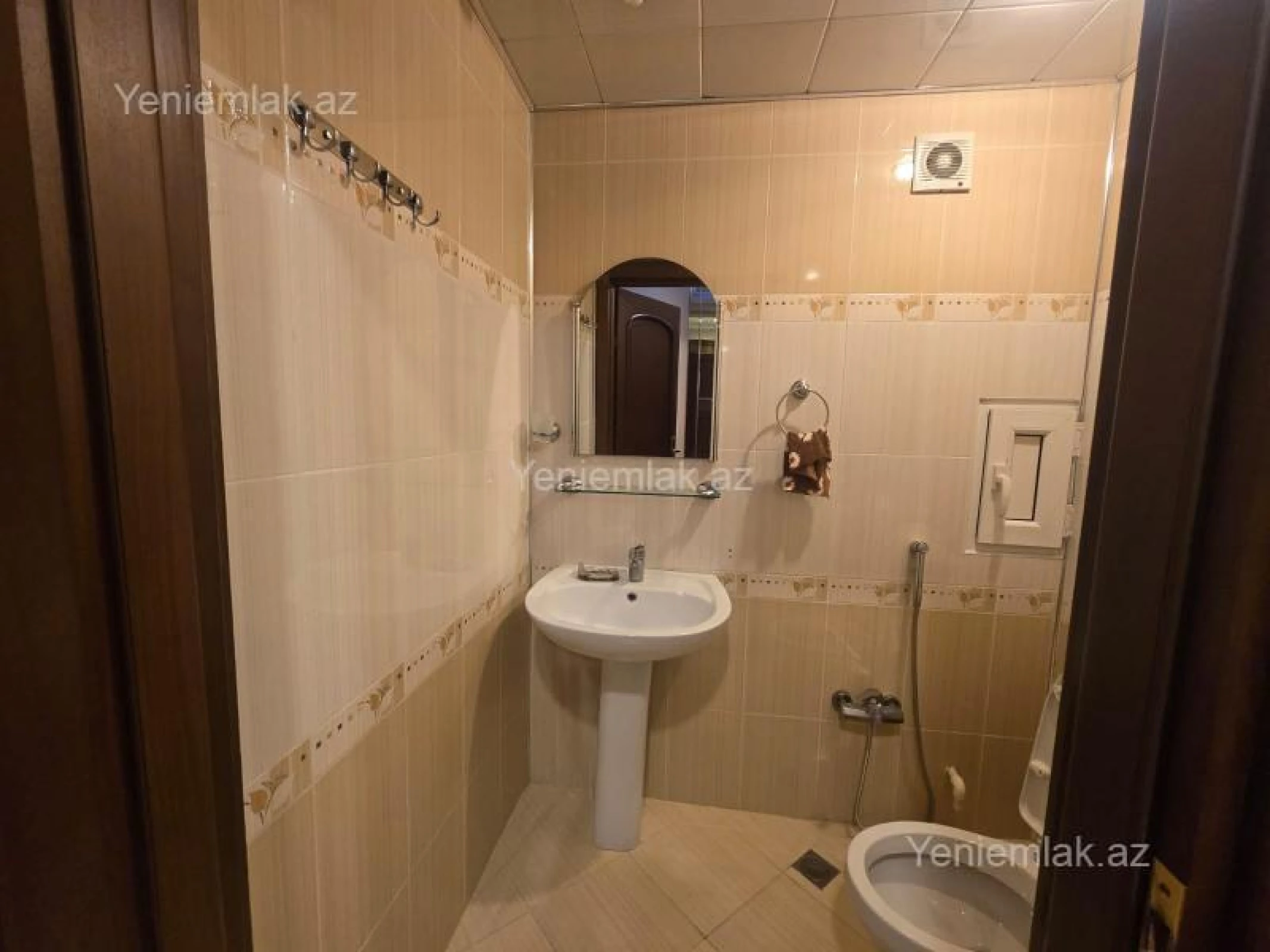 Satılır 4 otaqlı yeni tikili 163 m²