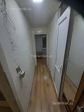 Satılır 1 otaqlı köhnə tikili 32 m²