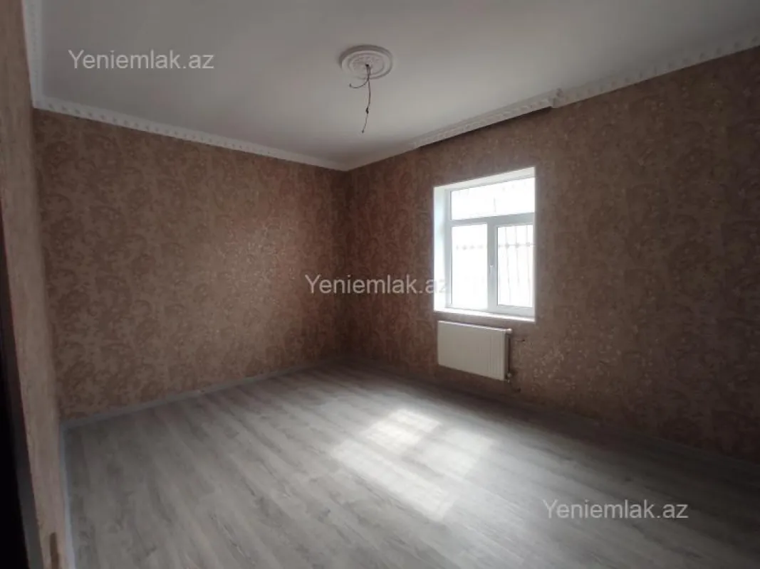 Satılır 4 otaqlı həyət evi 150 m²