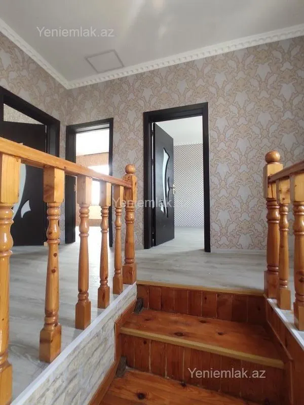 Satılır 4 otaqlı həyət evi 150 m²
