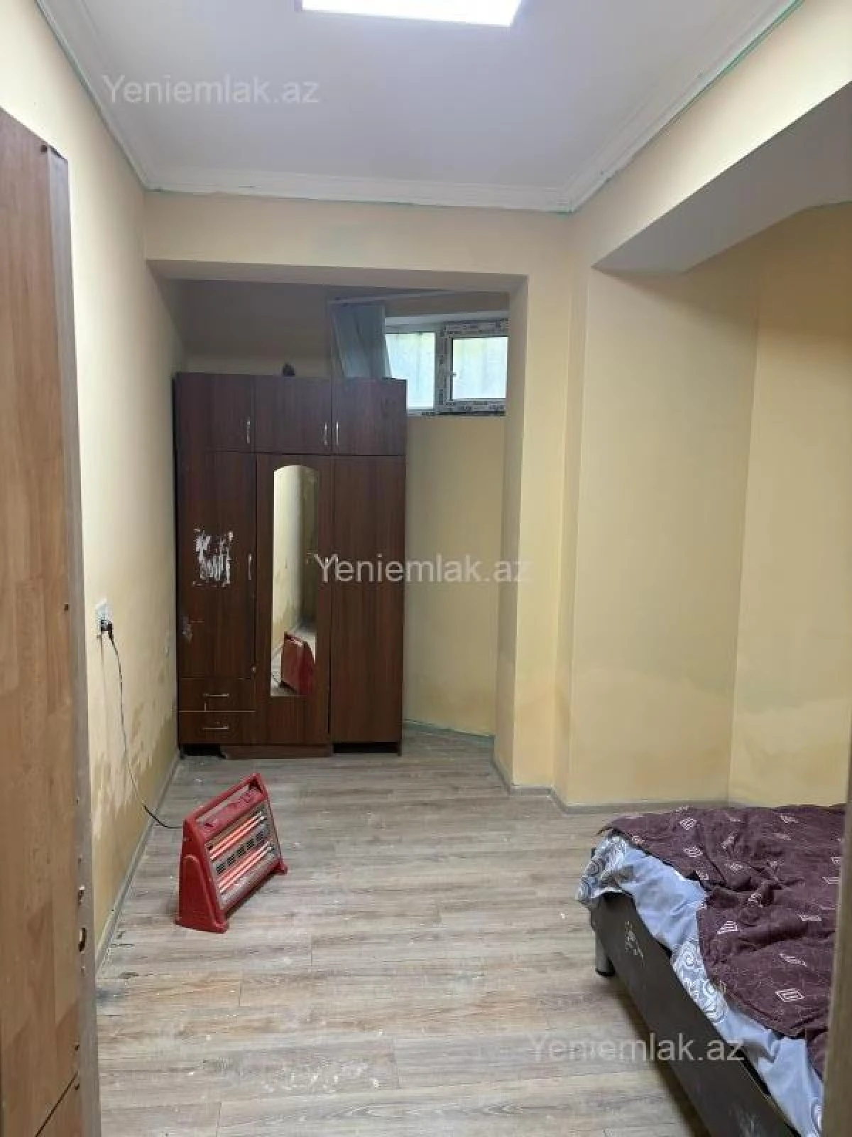 Satılır 4 otaqlı obyekt 125 m²