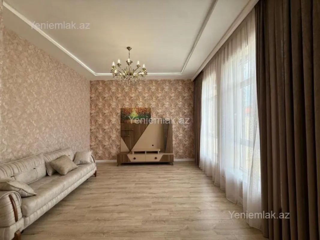 Satılır 4 otaqlı həyət evi 130 m²