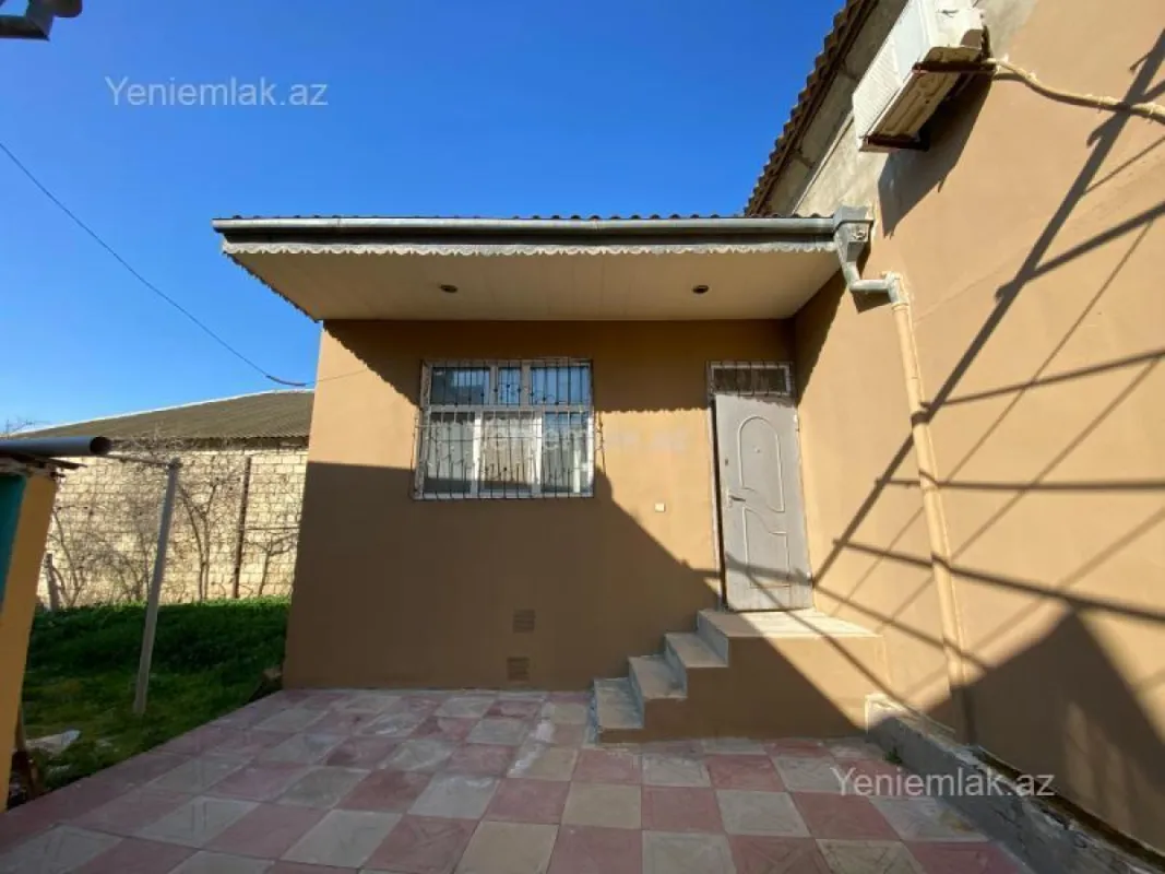 Satılır 5 otaqlı həyət evi 120 m²