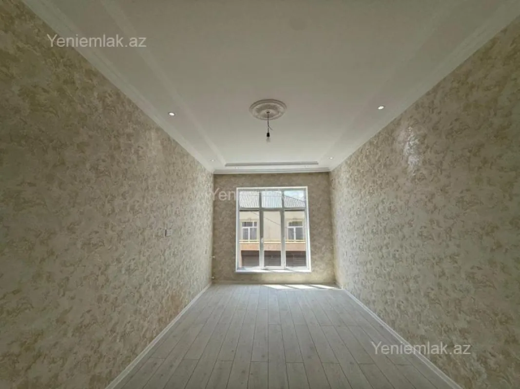 Satılır 3 otaqlı həyət evi 100 m²