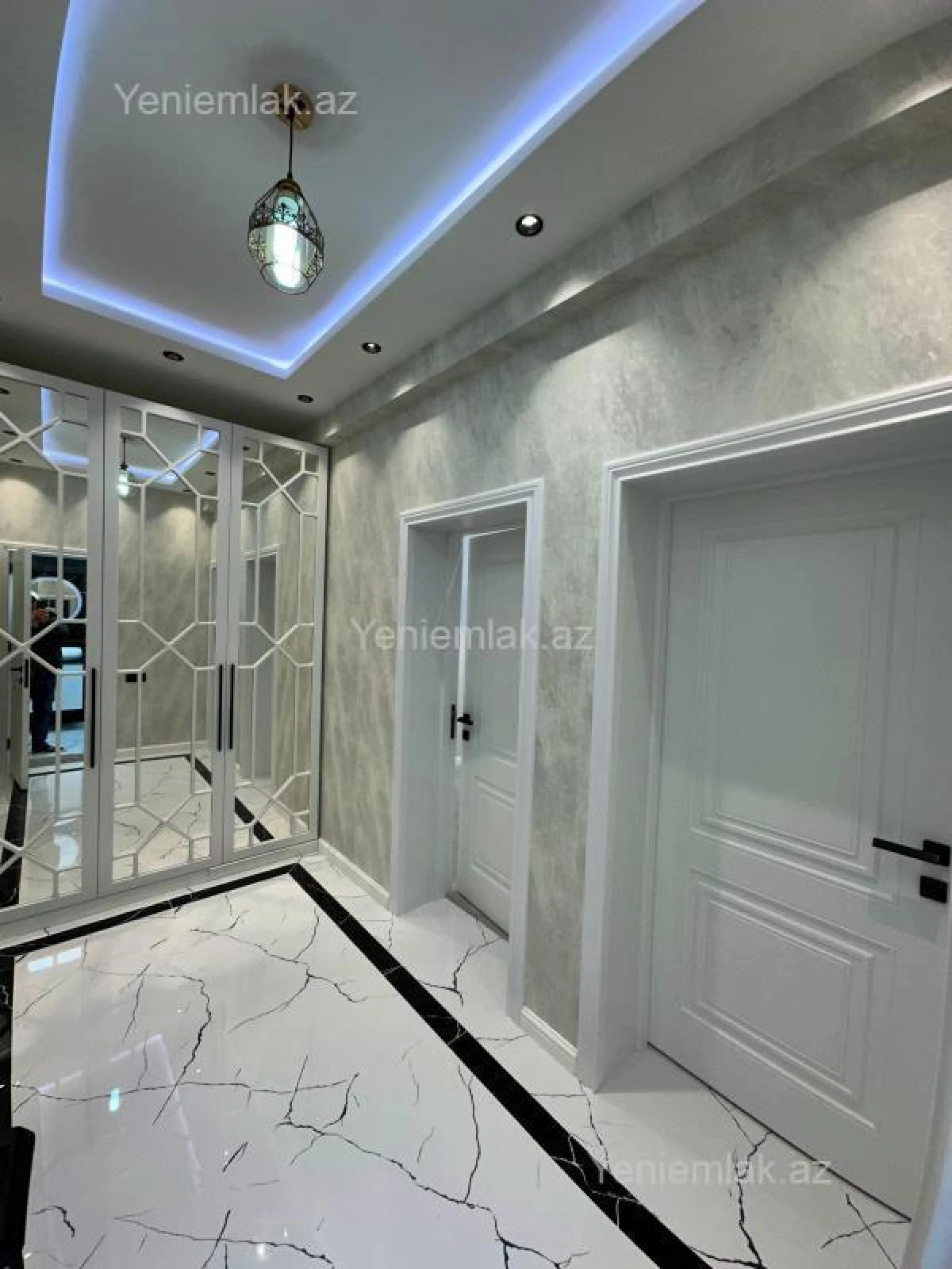 Satılır 2 otaqlı yeni tikili 52 m²