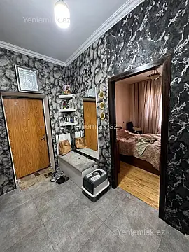 Satılır 2 otaqlı köhnə tikili 55 m²
