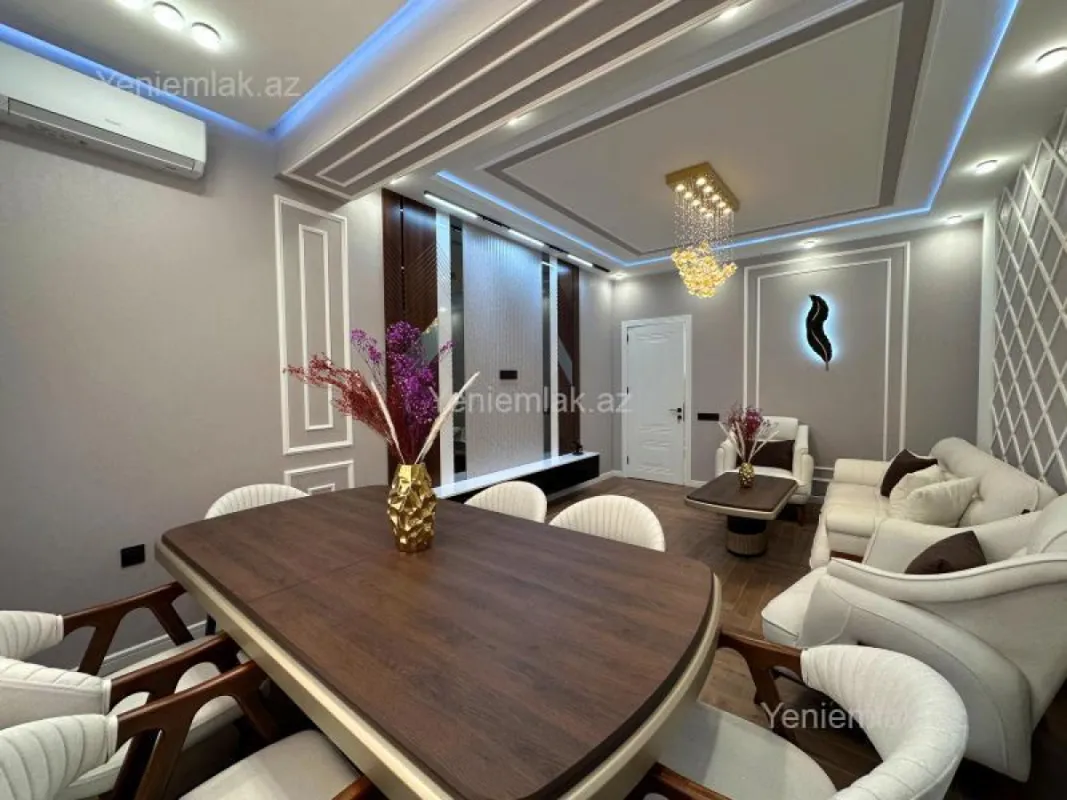 Satılır 3 otaqlı yeni tikili 105 m²