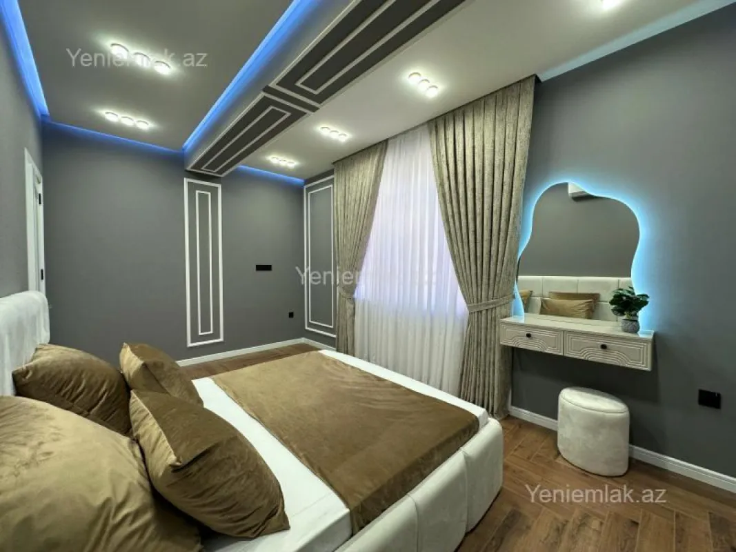 Satılır 3 otaqlı yeni tikili 105 m²