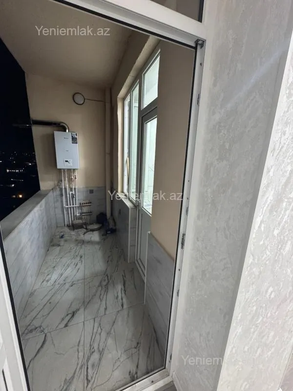 Satılır 3 otaqlı yeni tikili 86 m²