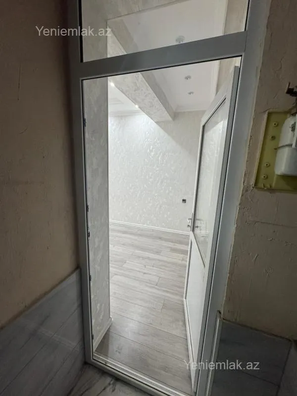 Satılır 3 otaqlı yeni tikili 86 m²