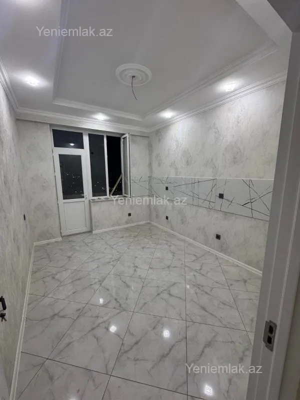 Satılır 3 otaqlı yeni tikili 86 m²