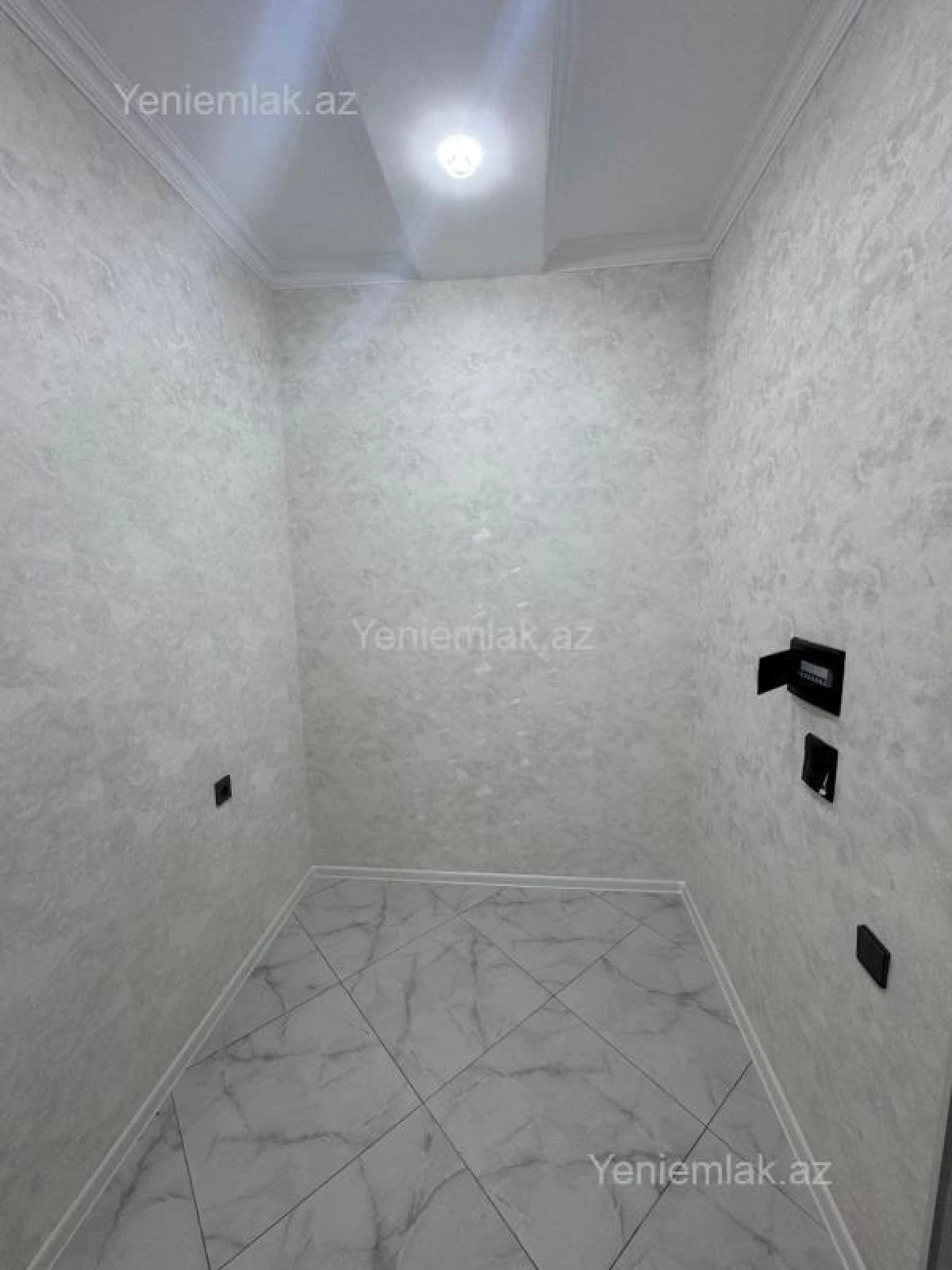 Satılır 3 otaqlı yeni tikili 86 m²