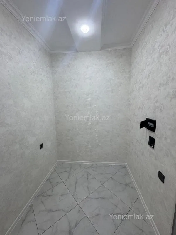 Satılır 3 otaqlı yeni tikili 86 m²