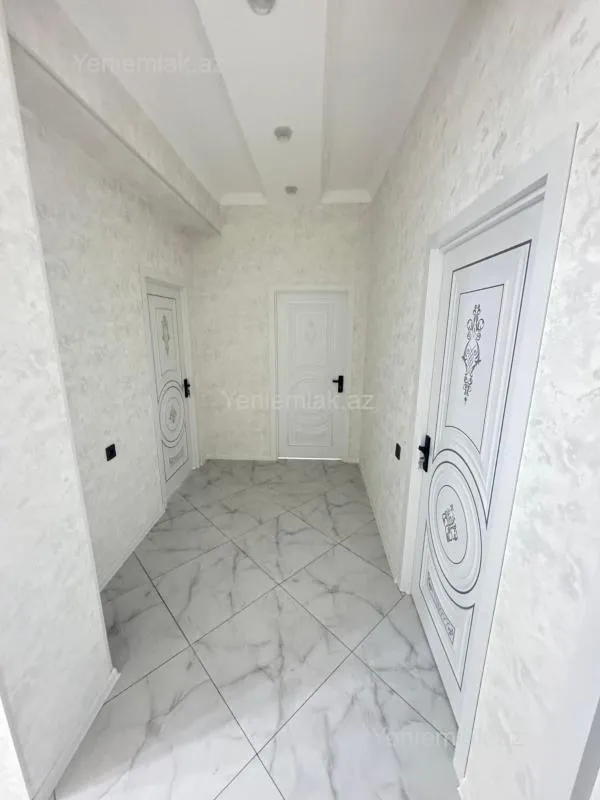 Satılır 3 otaqlı yeni tikili 86 m²