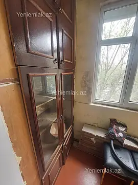 Satılır 2 otaqlı köhnə tikili 55 m²