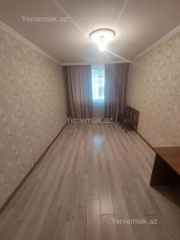 Satılır 2 otaqlı köhnə tikili 55 m²