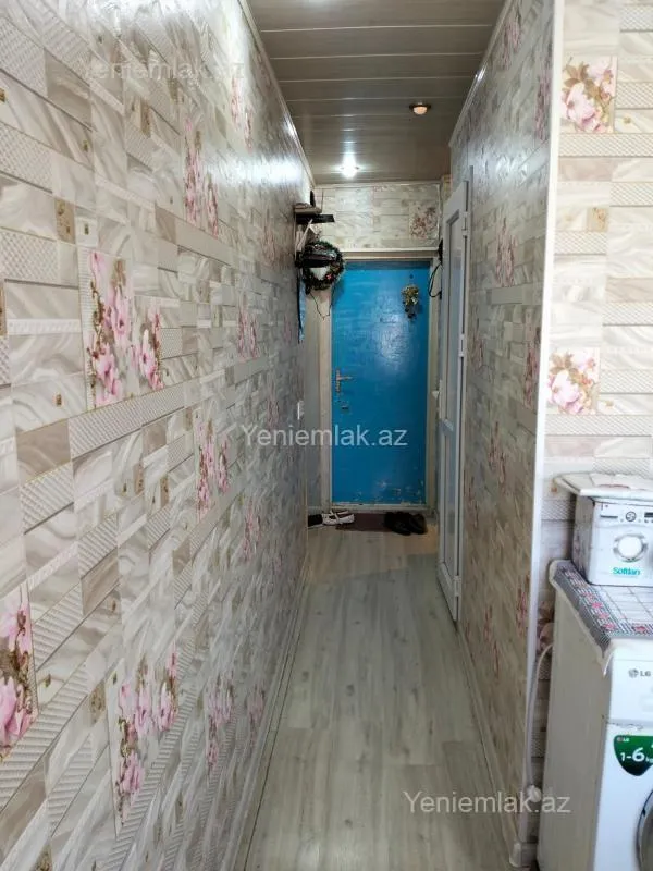 Satılır 1 otaqlı köhnə tikili 31 m²