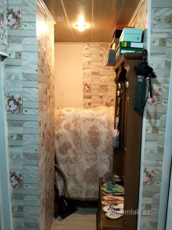 Satılır 1 otaqlı köhnə tikili 31 m²