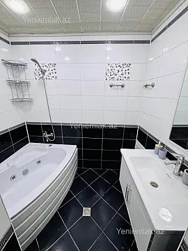 Satılır 3 otaqlı yeni tikili 105 m²
