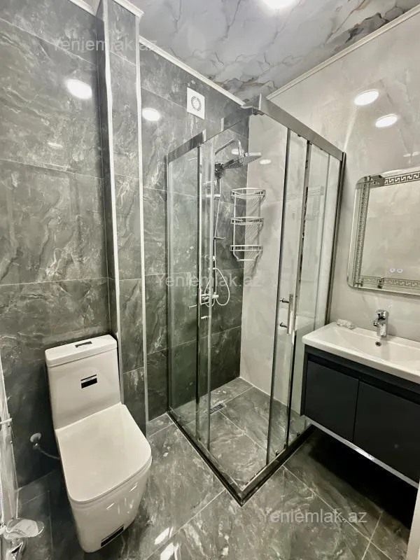 Satılır 2 otaqlı köhnə tikili 52 m²