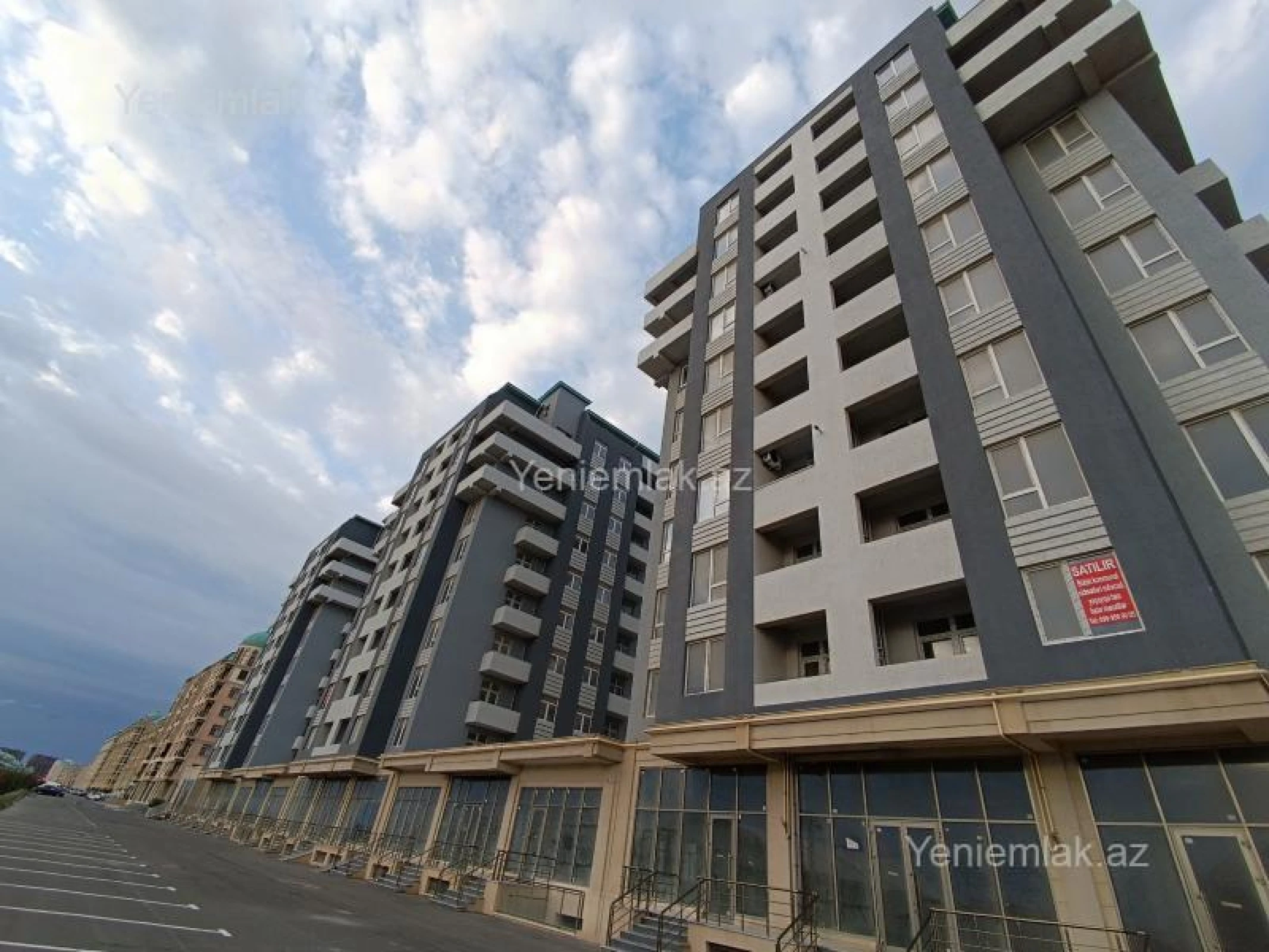 Satılır 2 otaqlı yeni tikili 72 m²