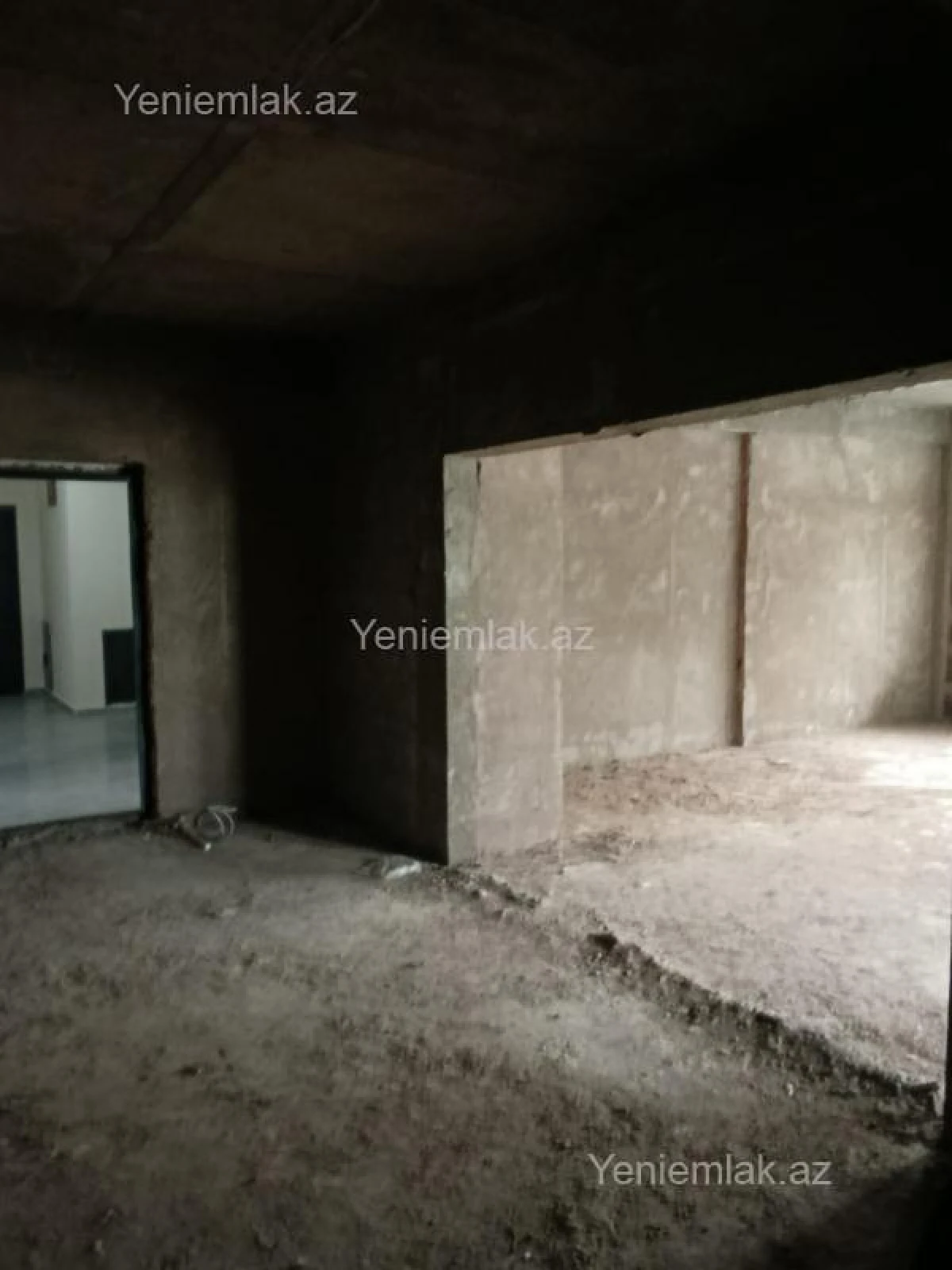 Satılır 2 otaqlı yeni tikili 72 m²