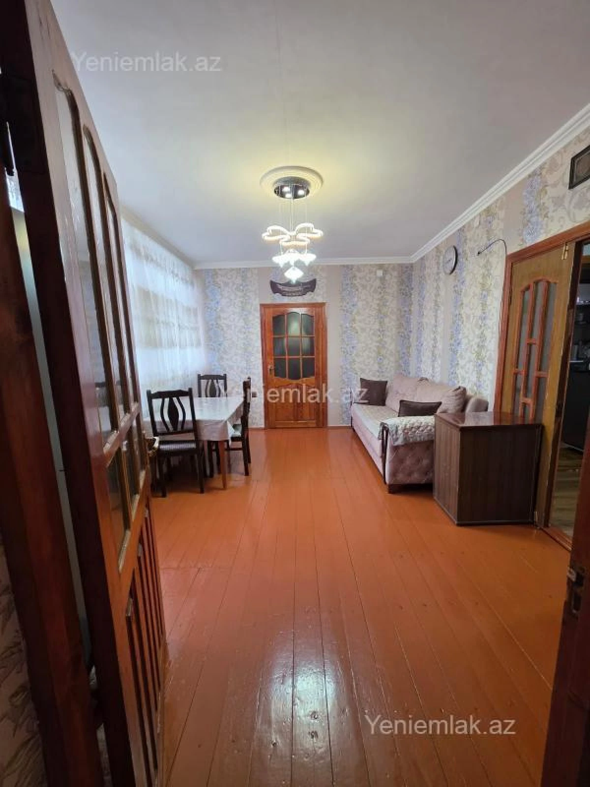Satılır 3 otaqlı köhnə tikili 88 m²
