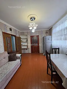 Satılır 3 otaqlı köhnə tikili 88 m²