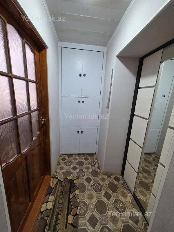 Satılır 3 otaqlı köhnə tikili 88 m²