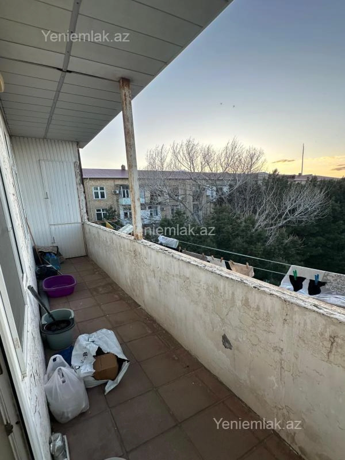 Satılır 2 otaqlı köhnə tikili 68 m²