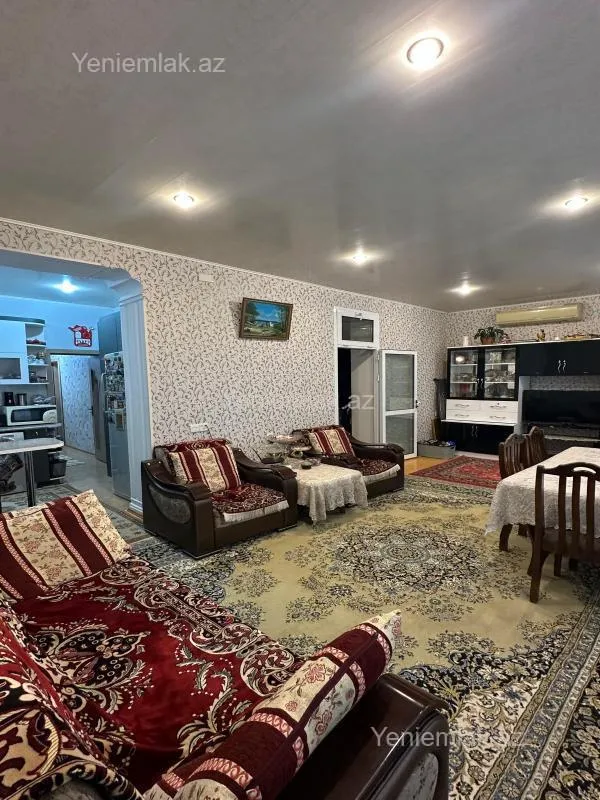 Satılır 2 otaqlı köhnə tikili 68 m²