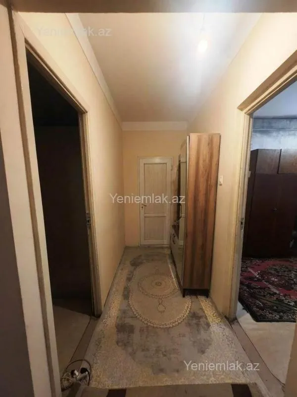 Satılır 2 otaqlı köhnə tikili 60 m²