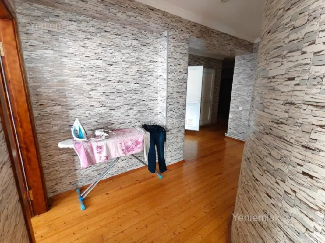 Satılır 3 otaqlı yeni tikili 98 m²