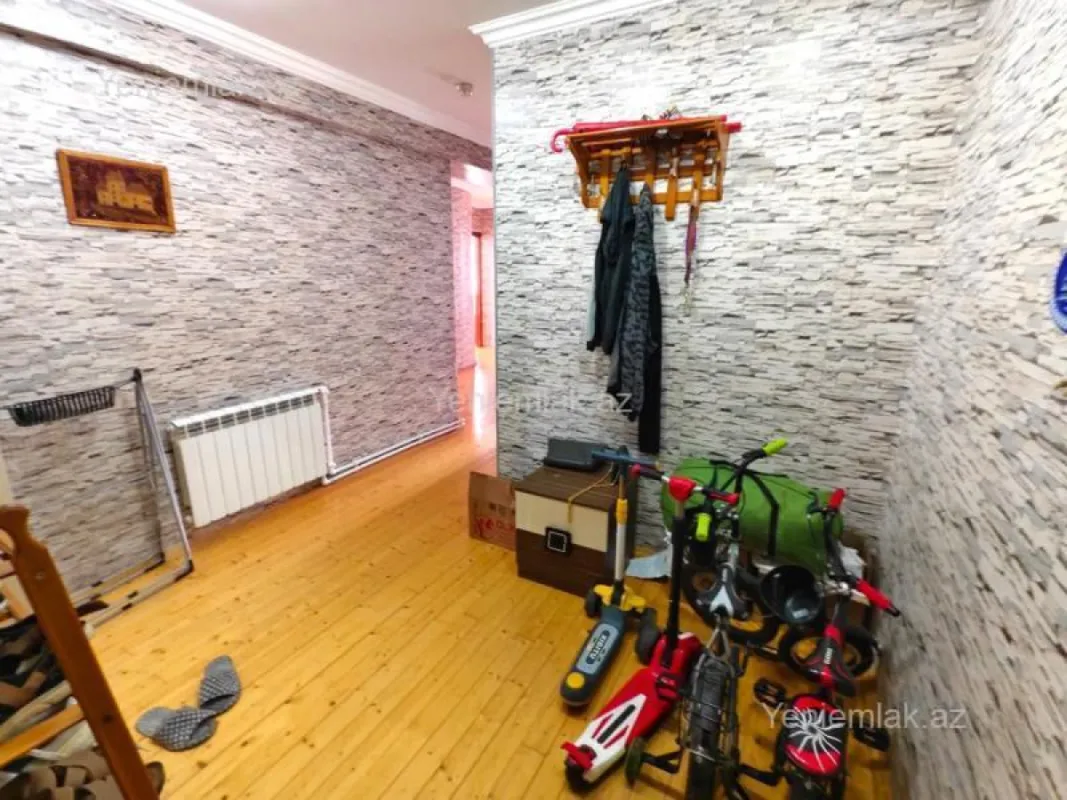 Satılır 3 otaqlı yeni tikili 98 m²