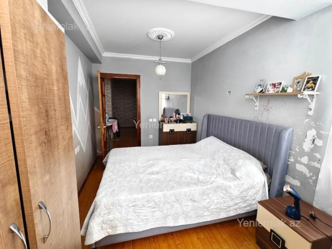 Satılır 3 otaqlı yeni tikili 98 m²