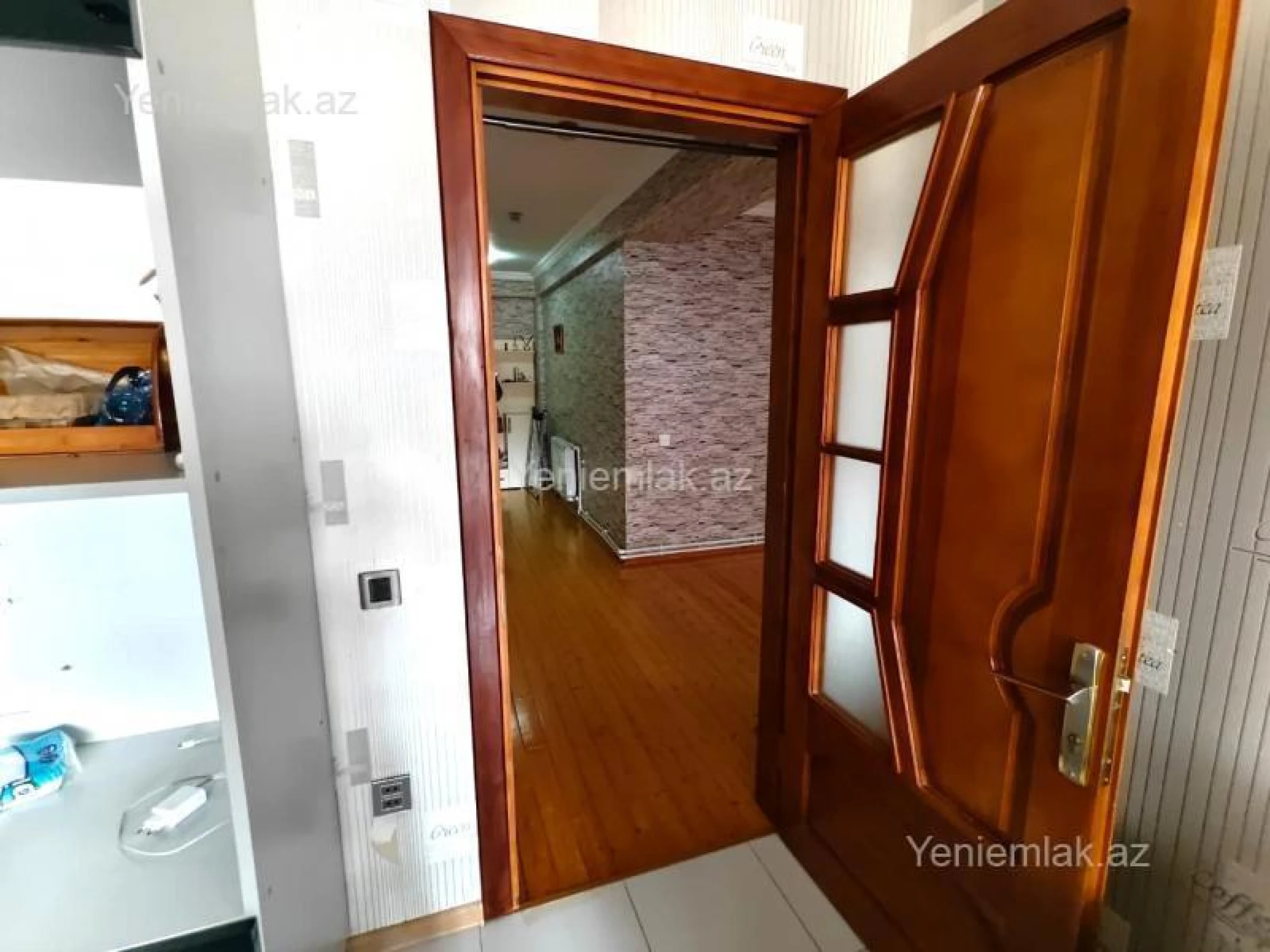Satılır 3 otaqlı yeni tikili 98 m²