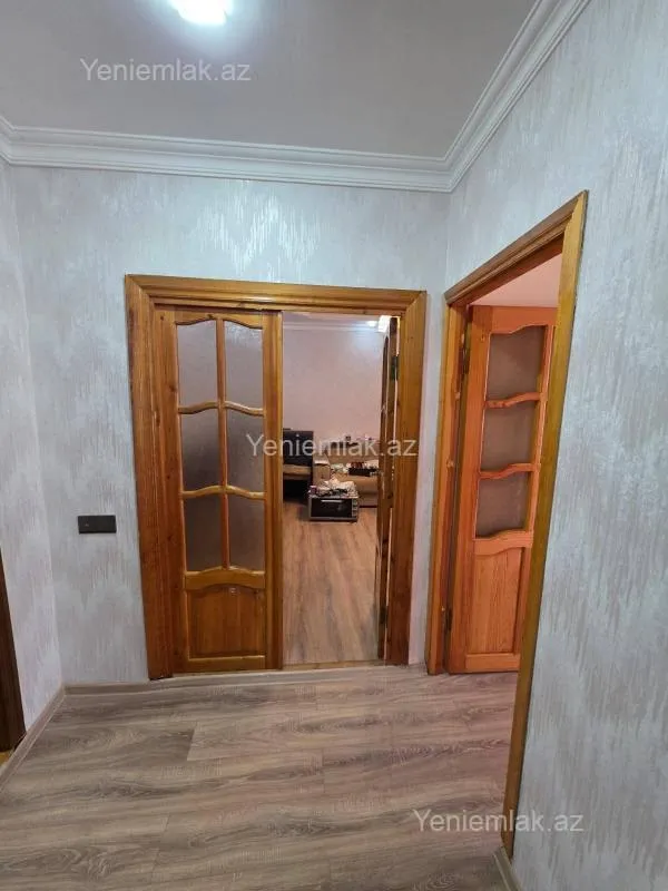 Satılır 2 otaqlı köhnə tikili 57 m²