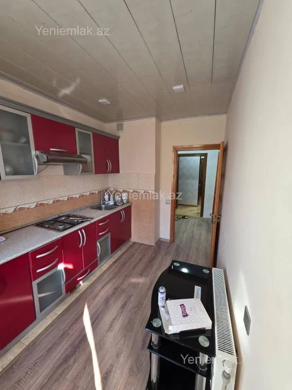 Satılır 2 otaqlı köhnə tikili 57 m²