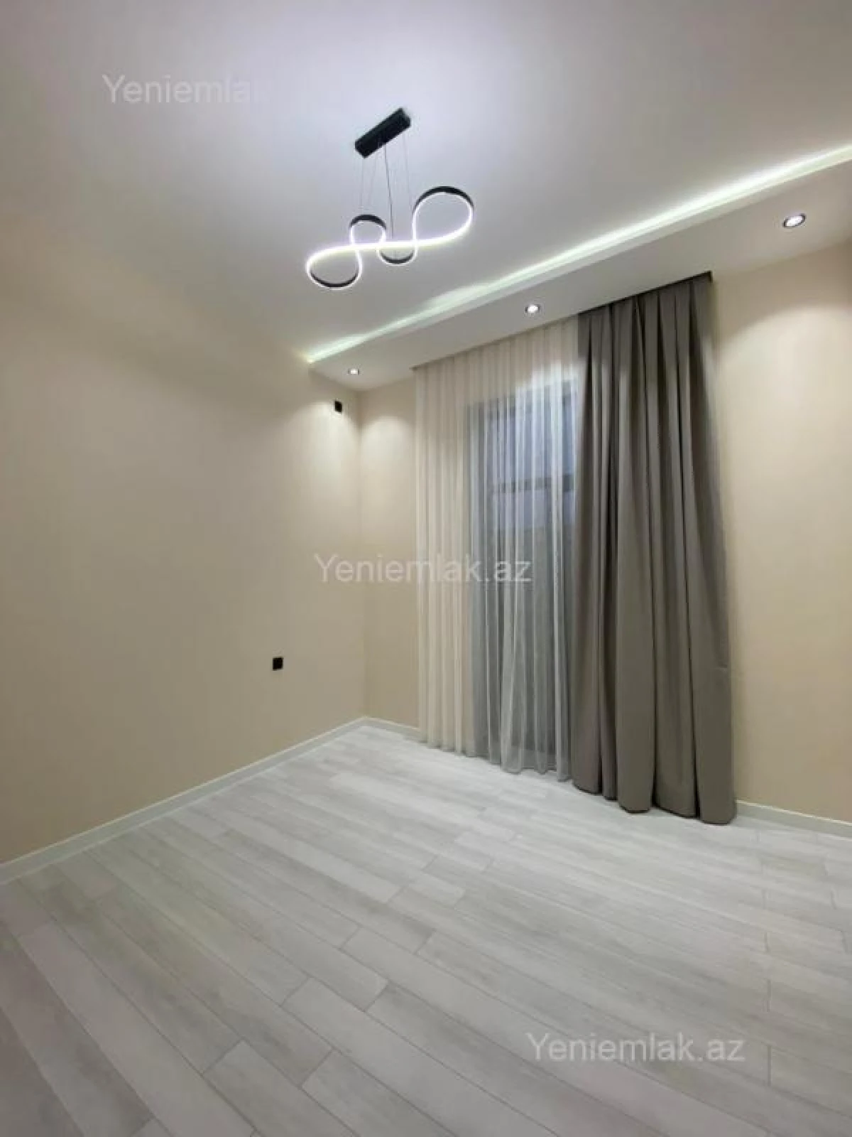 Satılır 4 otaqlı həyət evi 150 m²