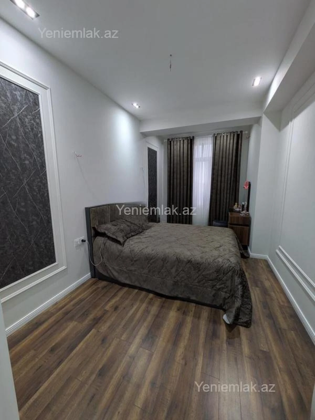 Satılır 3 otaqlı yeni tikili 110 m²