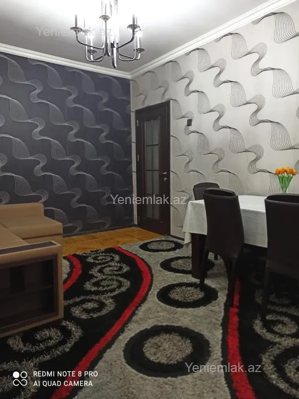 Satılır 2 otaqlı köhnə tikili 65 m²
