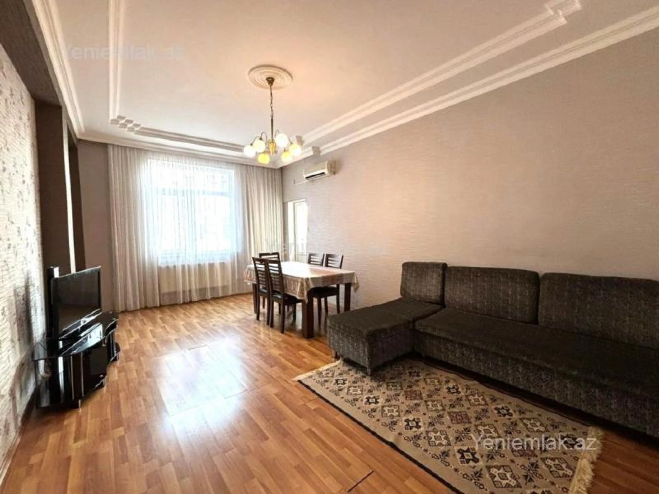 Satılır 3 otaqlı yeni tikili 110 m²
