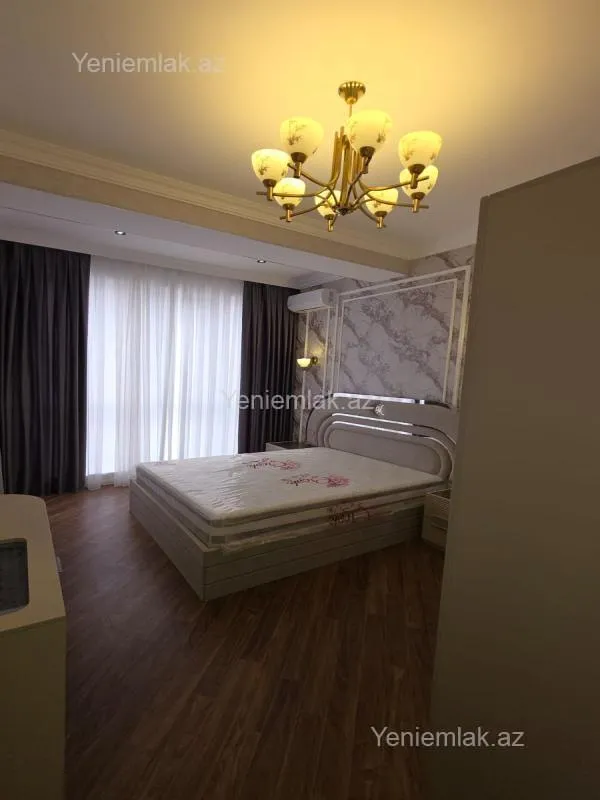 Satılır 3 otaqlı yeni tikili 98 m²