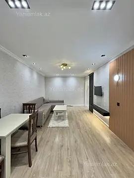Satılır 2 otaqlı köhnə tikili 50 m²