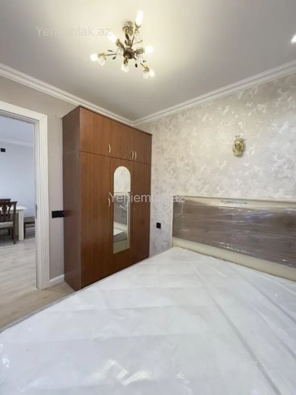 Satılır 2 otaqlı köhnə tikili 50 m²