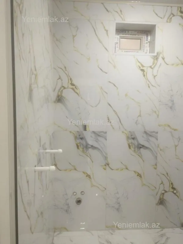 Satılır 4 otaqlı həyət evi 130 m²