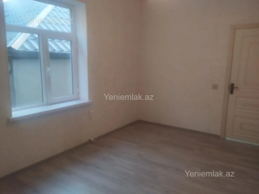 Satılır 4 otaqlı həyət evi 130 m²