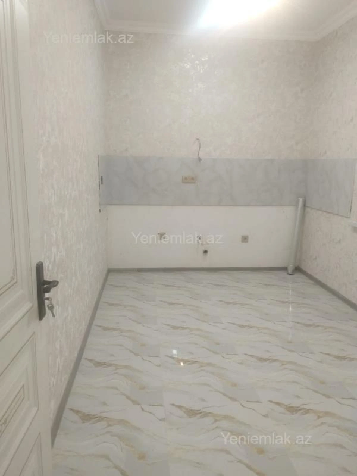 Satılır 4 otaqlı həyət evi 130 m²