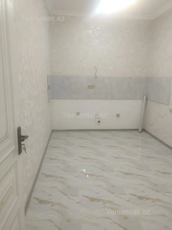 Satılır 4 otaqlı həyət evi 130 m²