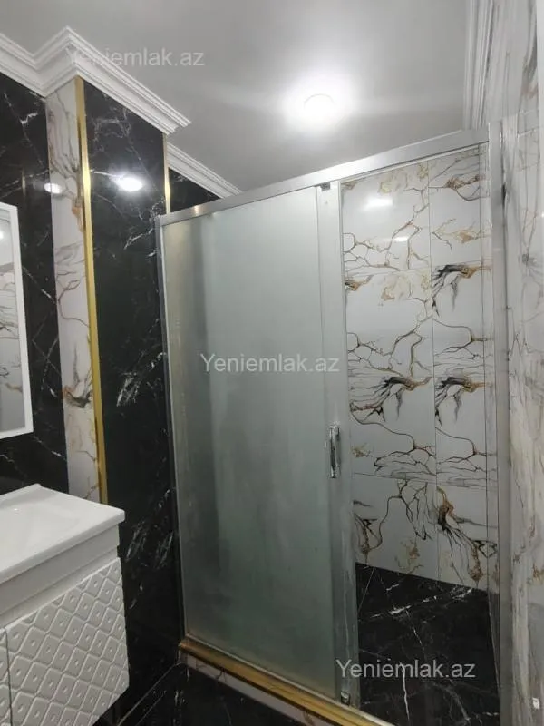Satılır 2 otaqlı yeni tikili 68 m²